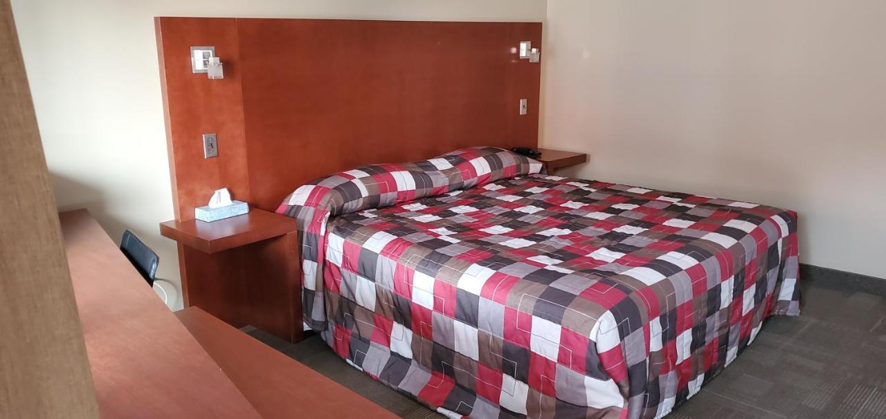 Motel Falcon ブロサード エクステリア 写真