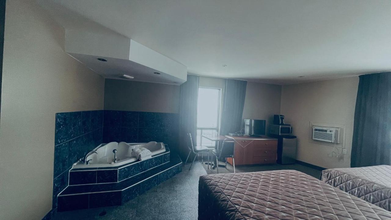 Motel Falcon ブロサード エクステリア 写真