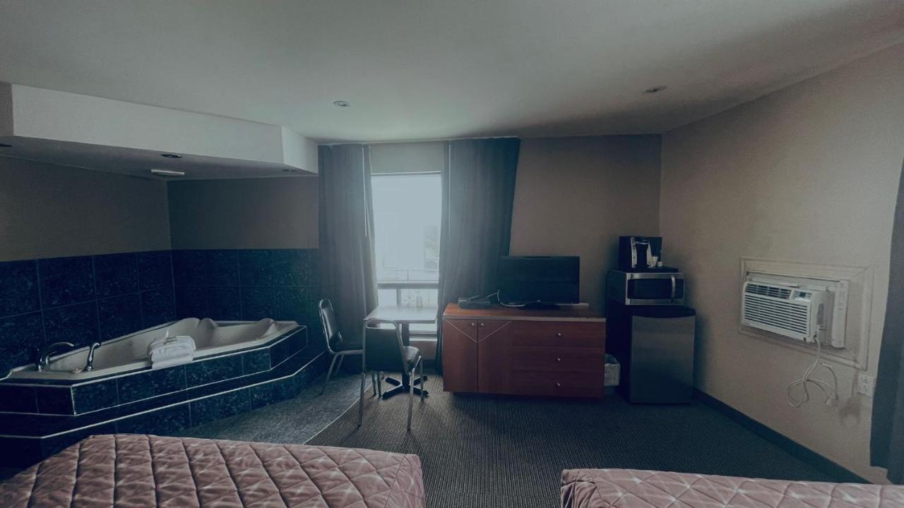 Motel Falcon ブロサード エクステリア 写真