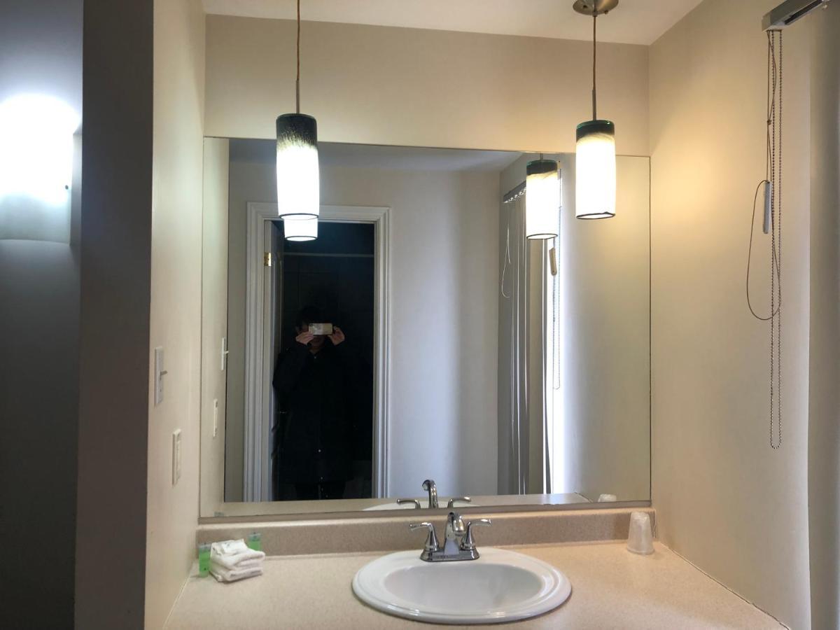 Motel Falcon ブロサード エクステリア 写真